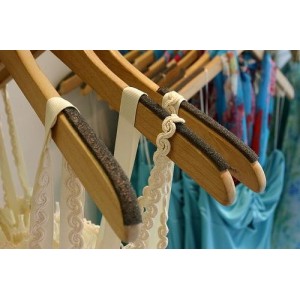 Self-Sticking Foam Non-Slip Hanger Strips